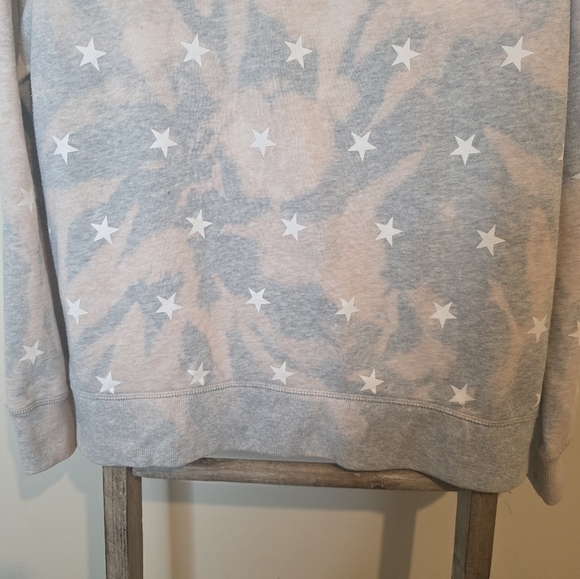 ⭐️40% Off⭐️ Amazon Essentials Starry Tie Dye Crewneck Sweatshirt - Picture 6 of 11